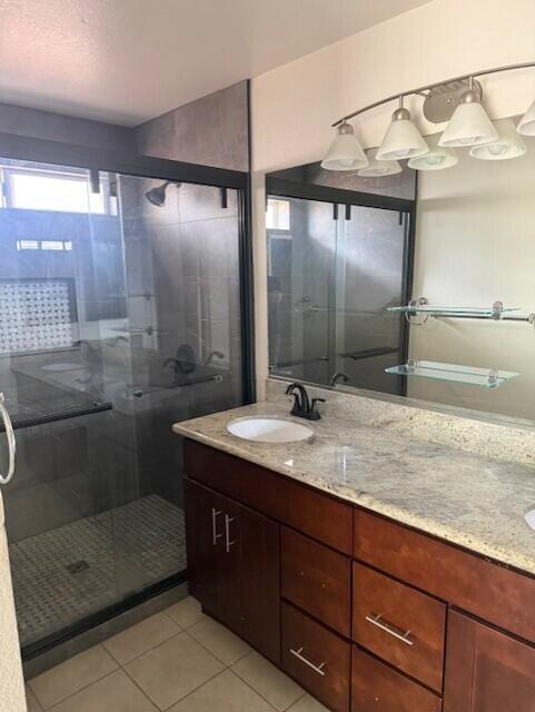 Foto del edificio - 49084 Violet St