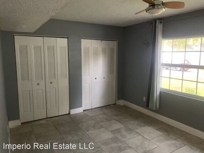 Foto del edificio - 4 br, 2.5 bath House - 801 Regent Cir N