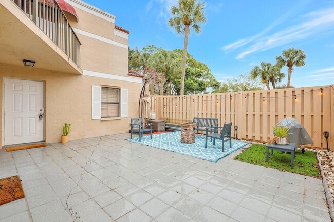 Photo - 4310 Village D Dr Townhome