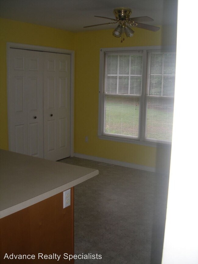 Building Photo - 4 br, 2.5 bath House - 3118 Ramsey Drive