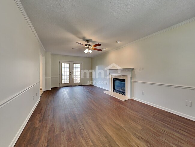 Building Photo - 101 S Padali Ct