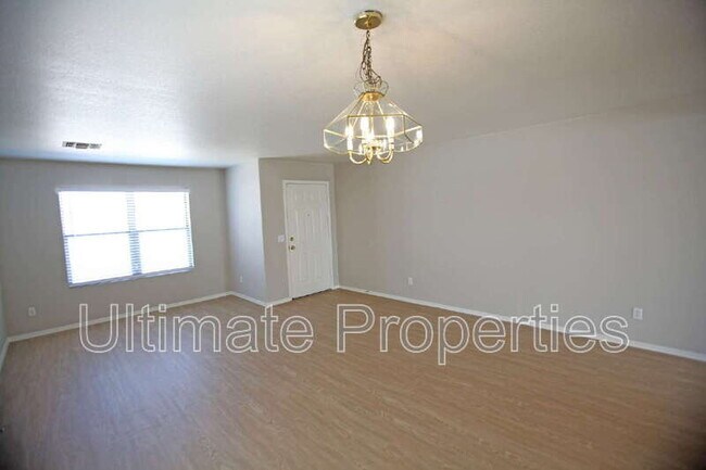 Foto del edificio - 12885 N Tonya St