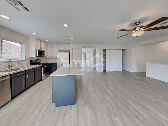 Foto del edificio - 3894 W Oak Springs Terrace