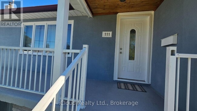 Building Photo - 111 Bexhill Ave