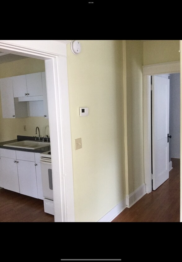 Foto principal - 154 Blanchard St
