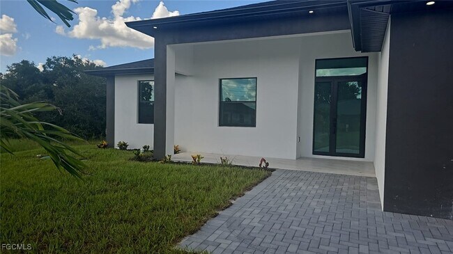 Foto del edificio - 4102 12th St SW