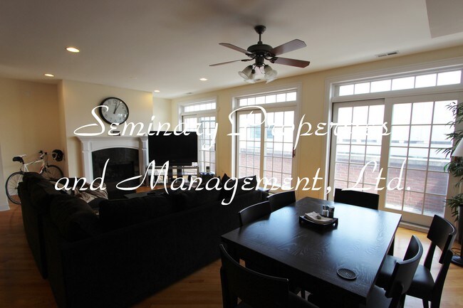 Foto del edificio - 2656 N Halsted St