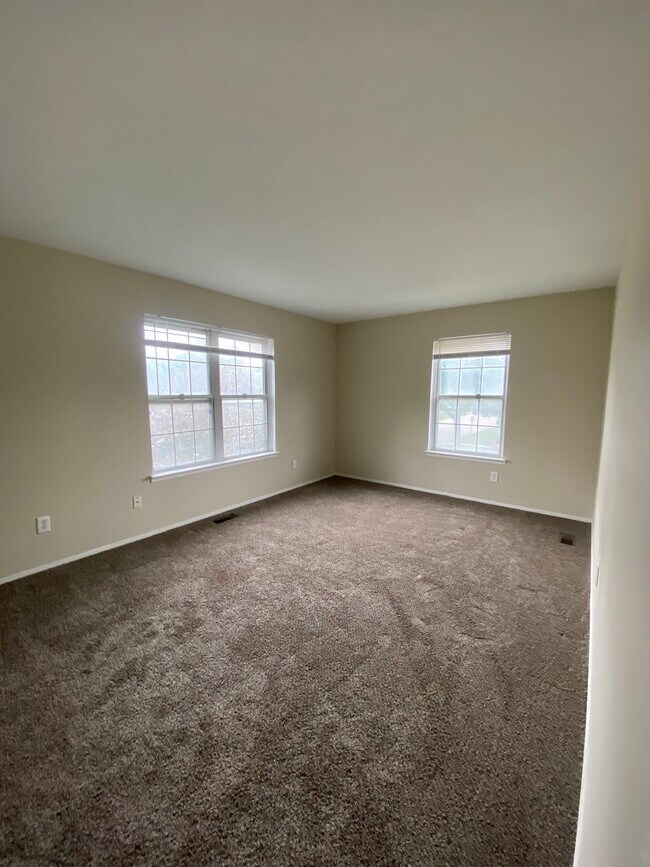 Building Photo - 34106 Garfield Cir