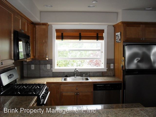 Foto del edificio - 3 br, 3 bath House - 1806 A 14th Avenue