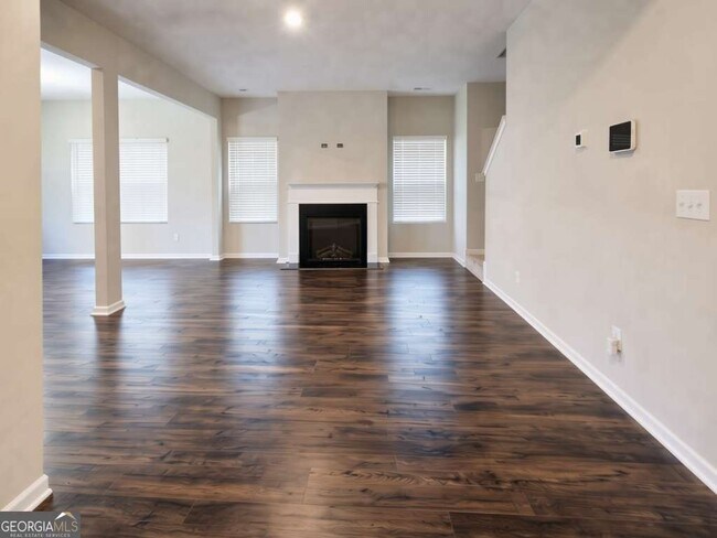 Foto del edificio - 1735 Labonte Pkwy