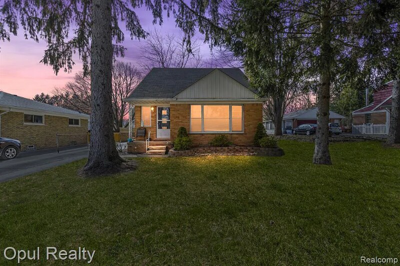 15627 Portis St Unit Apt 1, Plymouth, MI 48170 Apartment for Rent in