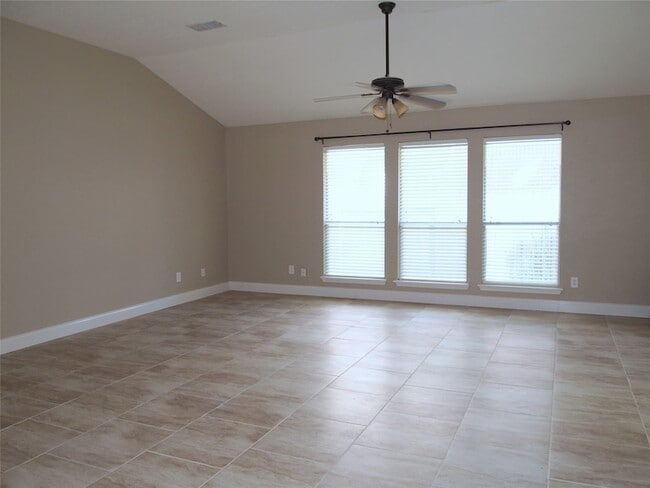 Building Photo - 20838 Kings Clover Ct