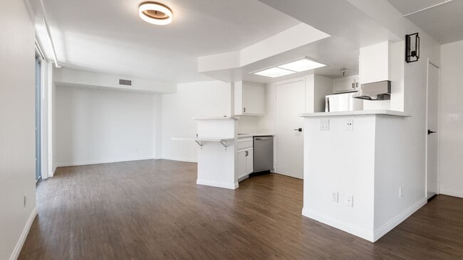 Interior Photo - Greystone Lofts