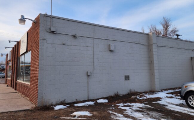 Building Photo - 3208 W County Rd 54G