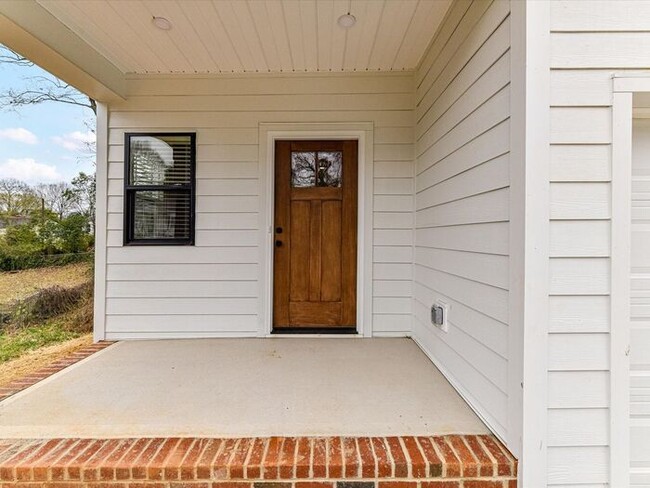 Foto del edificio - Brand New 4BD/2.5BA Home in Revolution Park!