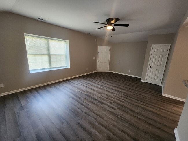 Photo - Renovated 2 bedroom 1 bath duplex unit with updated floors, bath, and kitchen!! House