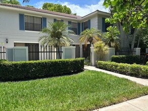 Building Photo - 352 Prestwick Cir