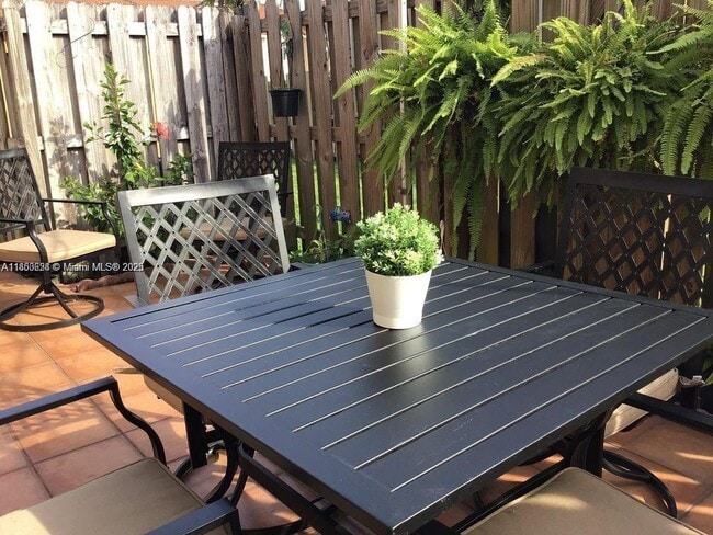 Foto del edificio - 13165 SW 64th Terrace