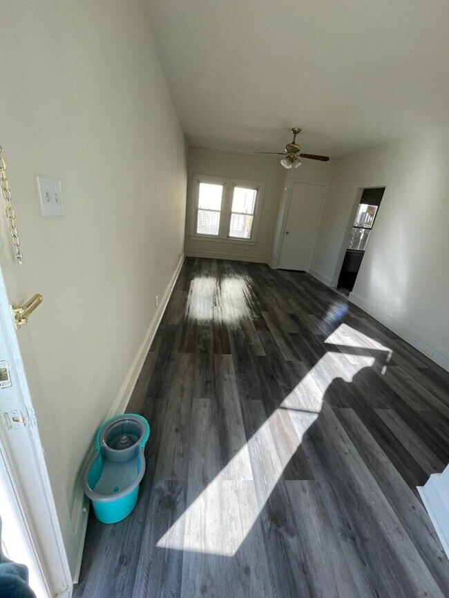 180 Haddon Ave, Berlin Township, NJ 08091 Condo for Rent in Berlin