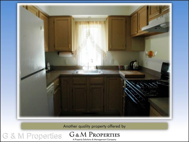 Building Photo - 15 Schilling Ln