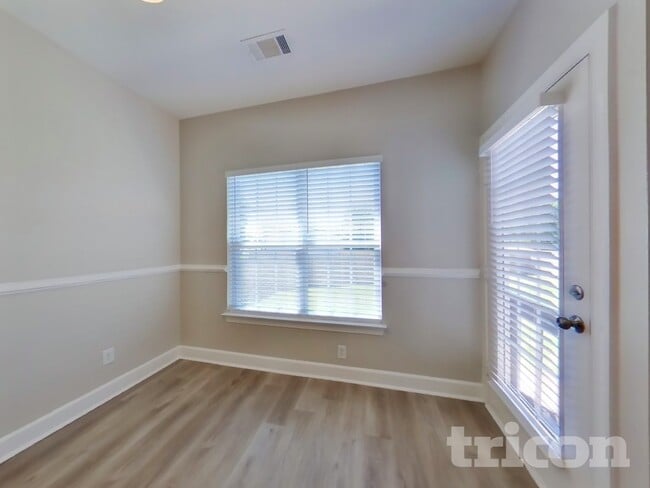 Foto del edificio - 1318 Allison Ct