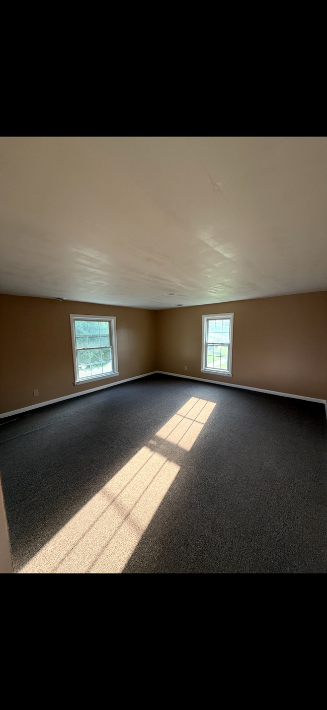 Living Room - 257 W 1st St