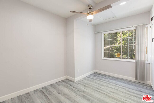 Foto del edificio - 8525 Cadillac Ave