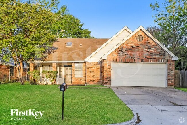Building Photo - 6014 Glenwood Dr