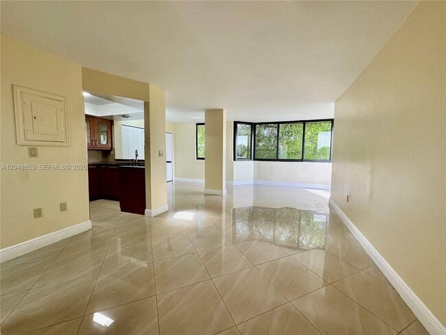 Foto del edificio - 8215 SW 152nd Ave