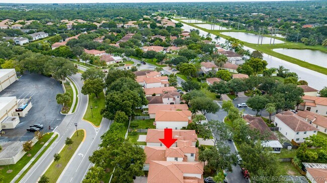 Foto del edificio - 6242 NW 38th Dr