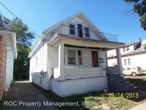Primary Photo - 160 Hagen St