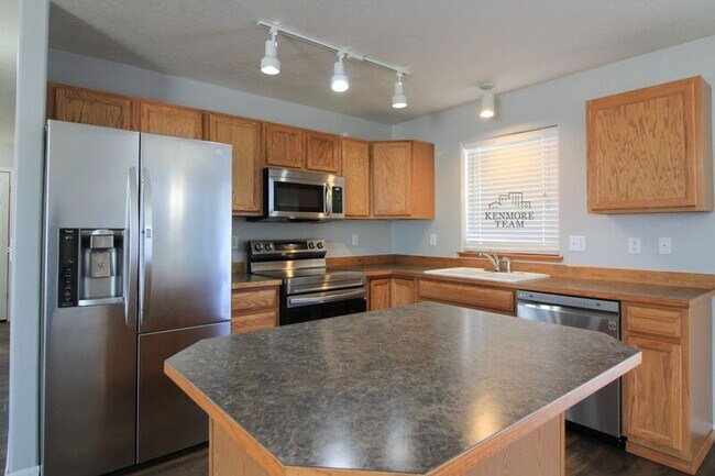 Building Photo - 3312 Keeneland Ln