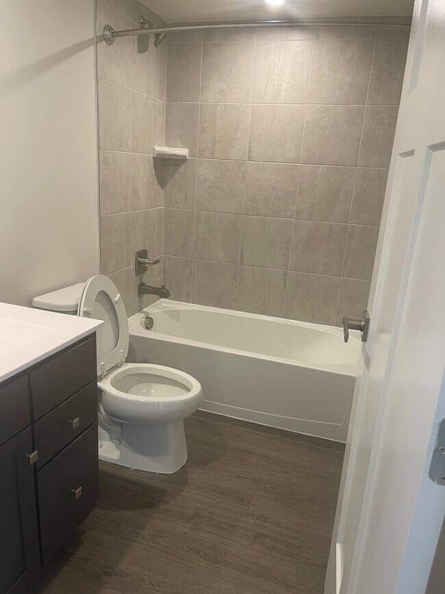 Foto del edificio - 14831 Willow St