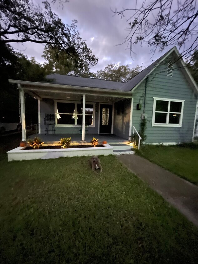 1017 Truelove St, Gainesville, TX 76240 House Rental in Gainesville