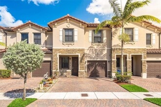 Building Photo - 11464 SW 252nd Ter