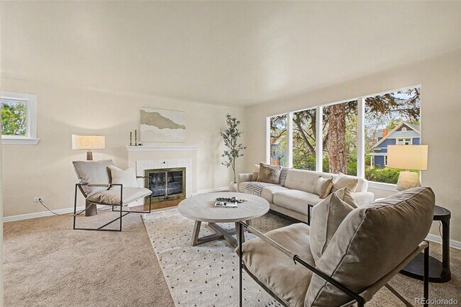 Foto del edificio - 3028-3030 N Raleigh St (Duplex) - [OPT 2 6/19/26]