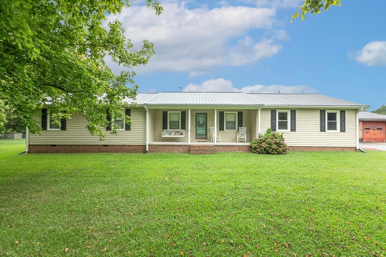 Primary Photo - 3518 Lee Ave