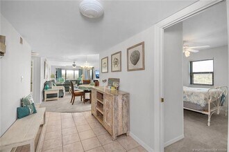 Building Photo - 10044 S Ocean Dr
