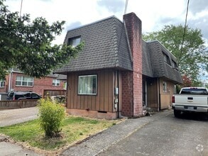 Building Photo - 420 NW 16th St