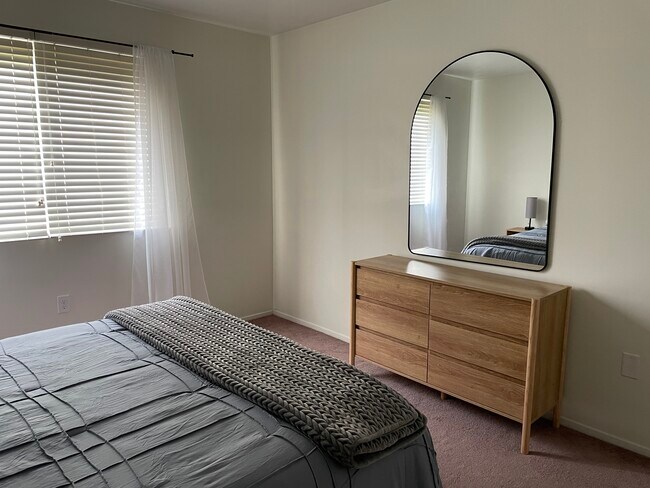 Foto del edificio - 2275 N Cable Rd