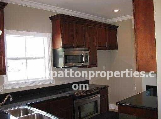 Building Photo - 200 Amber Trace Ct