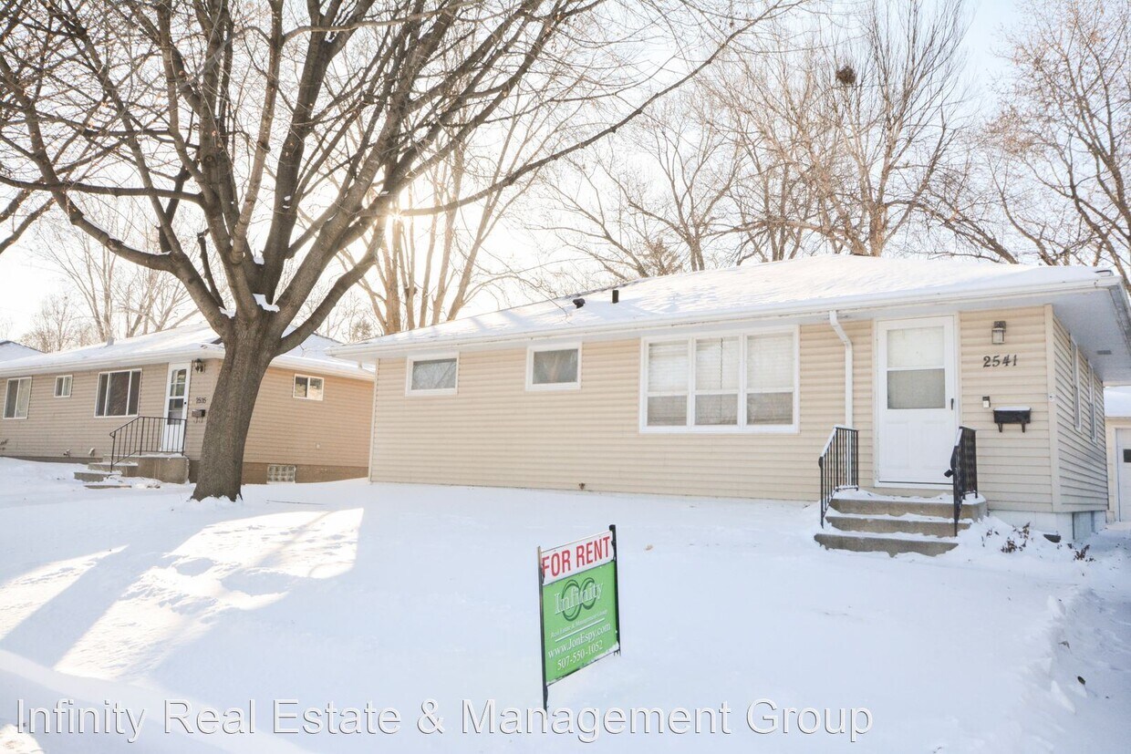 Primary Photo - 3 br, 1 bath House - 2541 13th Ave NW