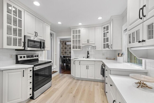 Foto del edificio - 4848 Ewing Ave S