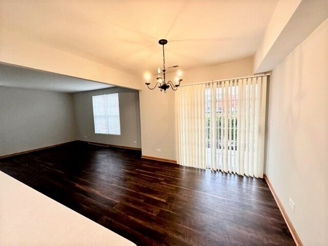 Building Photo - 1045 Symphony Dr