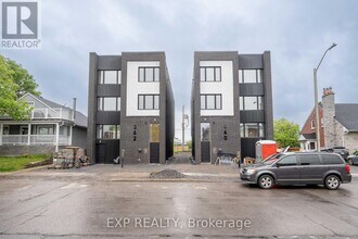 Building Photo - 362-362 Lacasse Ave