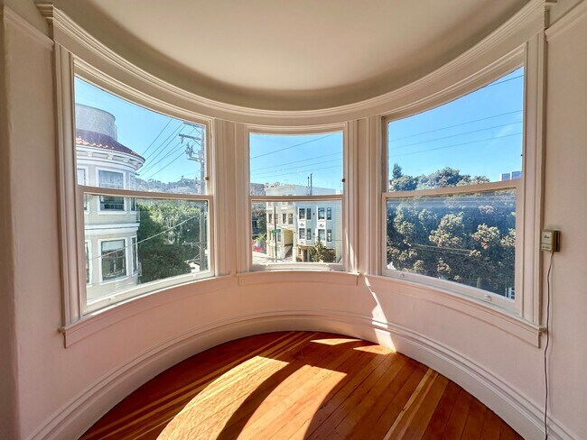 Foto del edificio - Beautiful & Spacious, Newly Updated 1 Bedr...