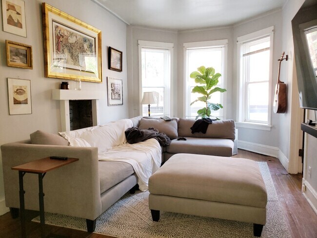 Foto del edificio - 3508 N Broadway