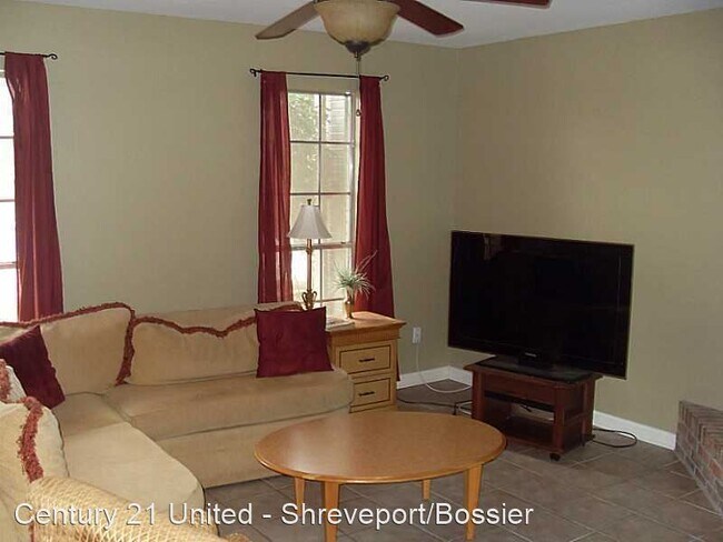 Building Photo - 3 br, 2.5 bath House - 10040 Alondra