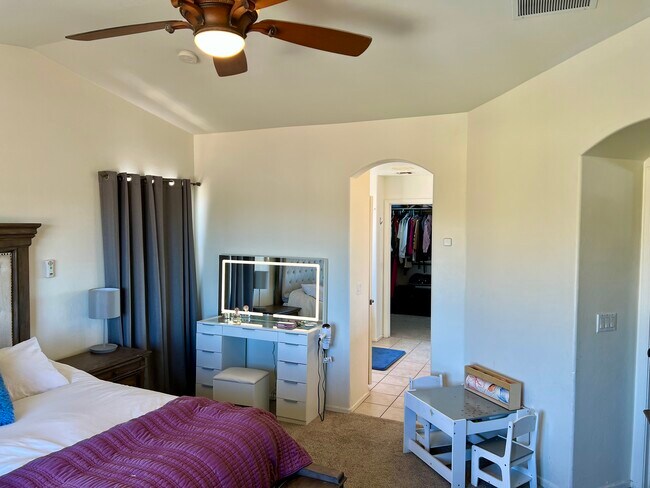Foto del edificio - 6388 W Copper Leaf Dr
