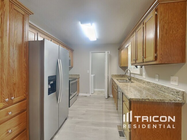 Building Photo - 113 Homestead Pl